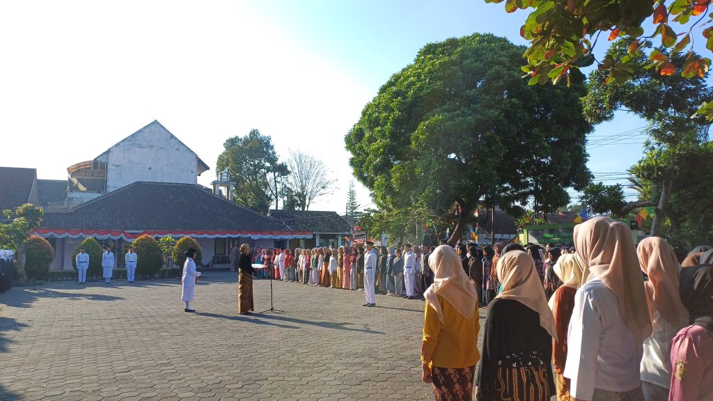 Upacara Bendera Peringatan Kemerdekaan Indonesia Ke-79
