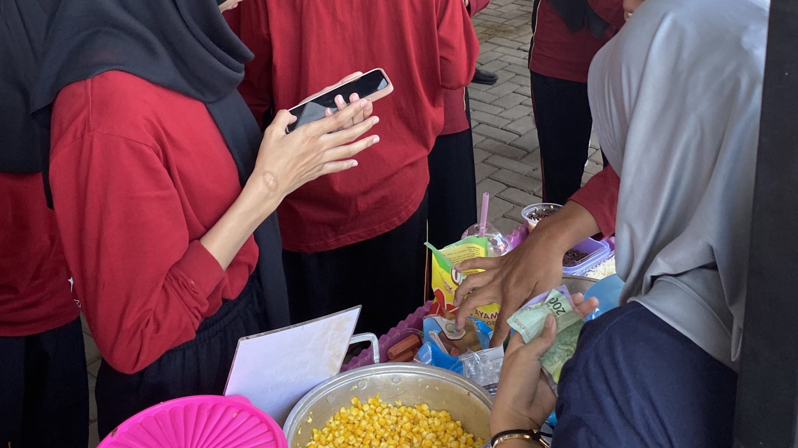 Salah satu bazar makanan