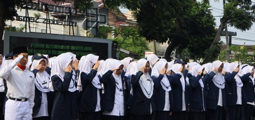 Upacara Hari Kesehatan Nasional Kampus V